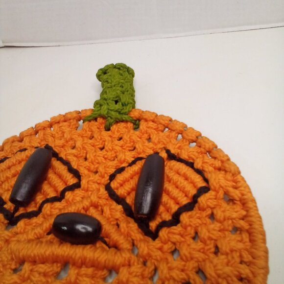 Vintage Macrame Jack O Lantern Pumpkin Handmade Halloween Wall Decor - Picture 6 of 13